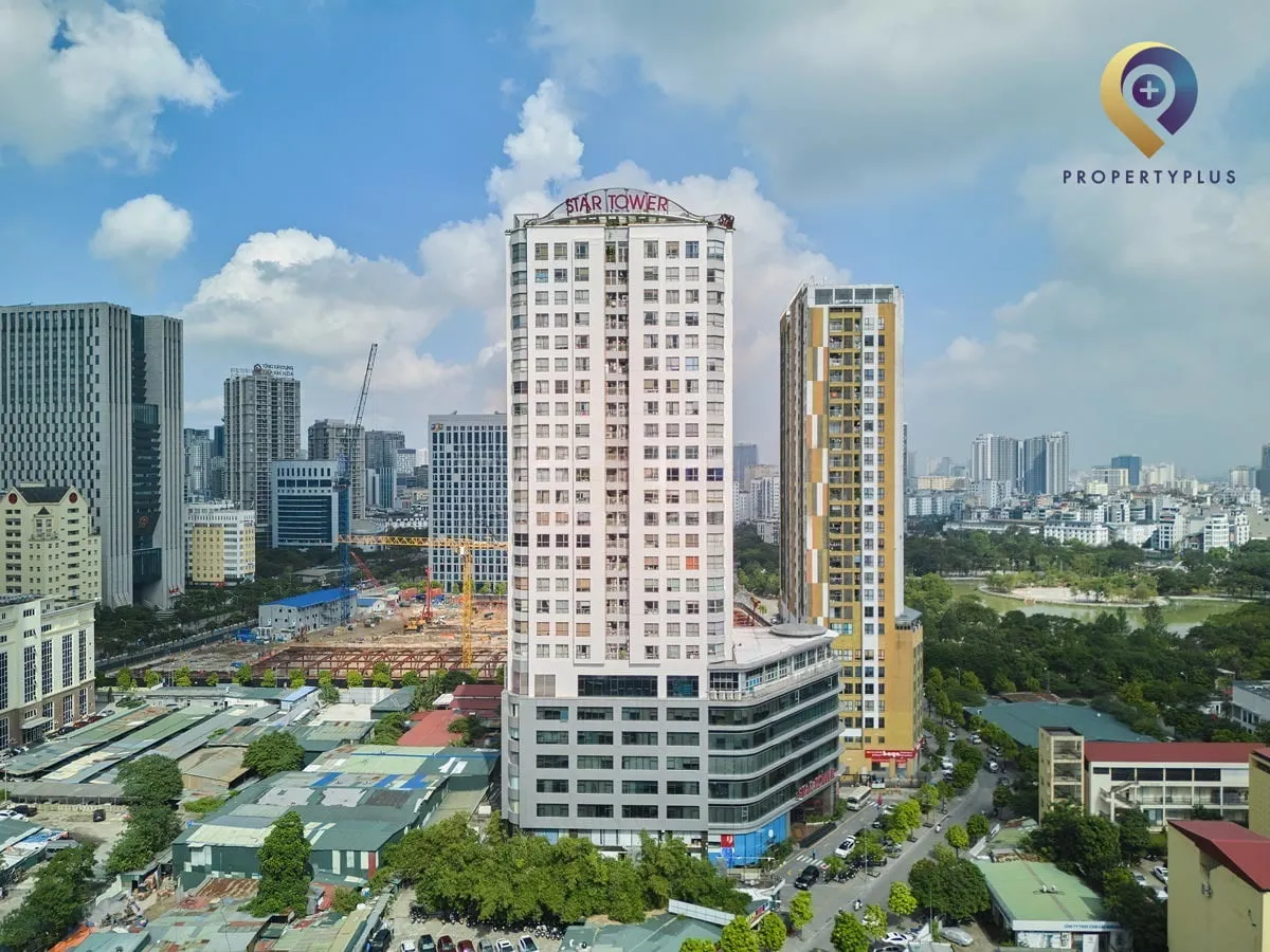 Toàn cảnh tòa nhà Star Tower nhìn từ trên cao tại quận Cầu Giấy, Hà Nội.